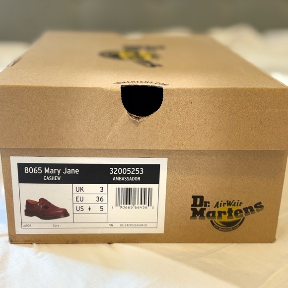 Dr. Martens Ambassador Mary Jane Shoes - Picture 6 of 7